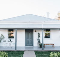 The Repose - Boutique Cottage - Tourism Canberra