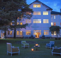 The Robertson Hotel - Tourism Canberra