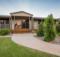 The Rocks Motel - Tourism Canberra