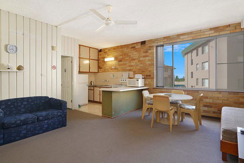 The Sands, Unit 5 - The Entrance, NSW - Tourism Canberra 3