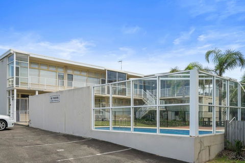 The Sands, Unit 9 - The Entrance - Tourism Canberra 1