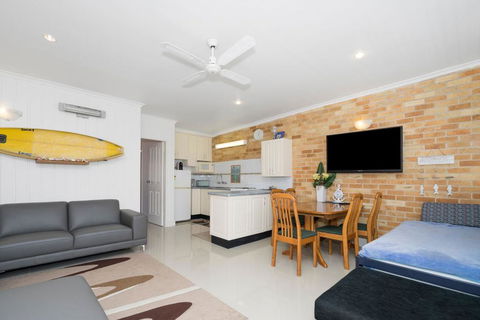 The Sands, Unit 9 - The Entrance - Tourism Canberra 2