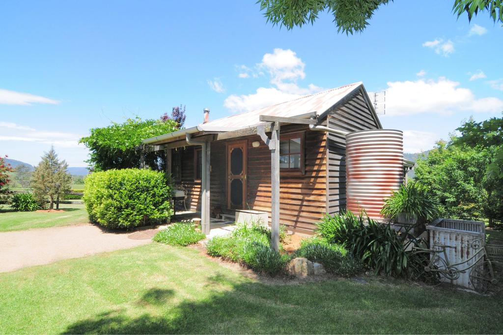 Red Rocks NSW Tourism Canberra