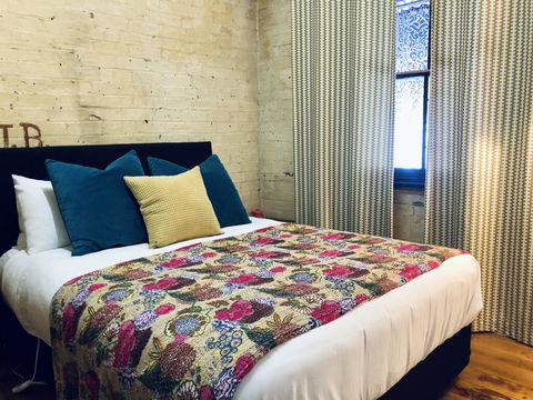 The Shopkeepers Quarters - Tourism Canberra 0