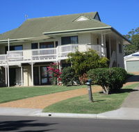 The Sun and the Sea in Hervey Bay - Tourism Canberra