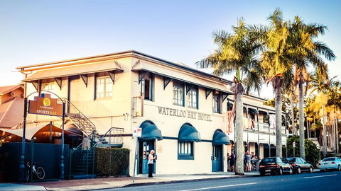 The Waterloo Bay Hotel - Tourism Canberra 0