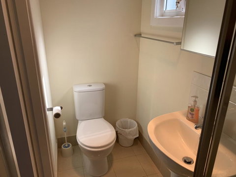 Thornleigh Garden View, Comfortable & Tranquil - Tourism Canberra 3