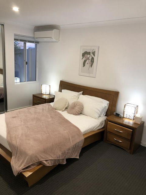 Three Bedroom, Two Bathroom Family Home - Tourism Canberra 2