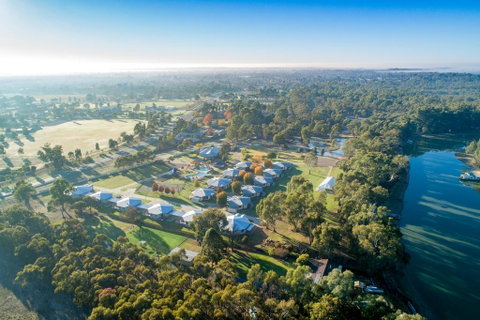 Tindarra Resort - Tourism Canberra 0