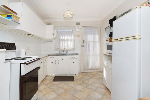 Toowoon Bay Beachside Unit, Unit 4 - Tourism Canberra 1