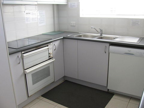 Toowoon Beach View 3br Villa 4 Just Steps To Beach With Views - Tourism Canberra 1