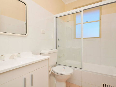 Toowoon Beach View 3br Villa 4 Just Steps To Beach With Views - Tourism Canberra 3