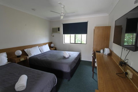 Toreador Motel - Tourism Canberra 2