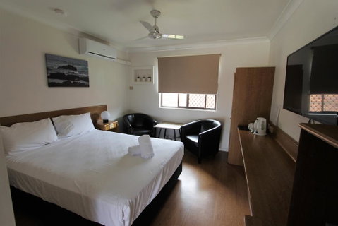 Toreador Motel - Tourism Canberra 1