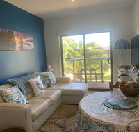Torquoise Waters - bed  breakfast - Tourism Canberra