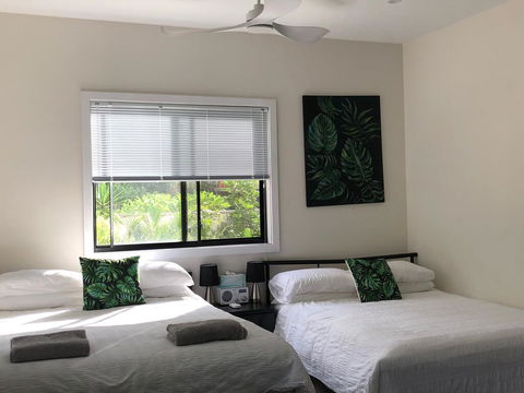 Tranquil Spa Retreat - Tourism Canberra 0