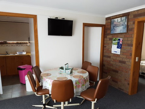 Traplins Accomodation - Tourism Canberra 3