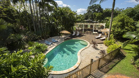 Treehouse On Plantation - Tourism Canberra 0