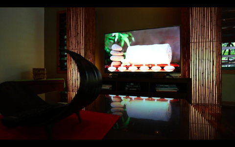 Treetops Retreat Cairns - Tourism Canberra 3