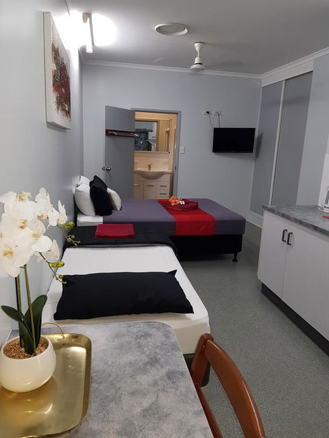 Tropical Lodge - Tourism Canberra 3