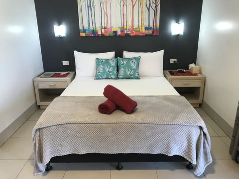 Tropical Lodge - Tourism Canberra 2