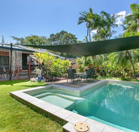 Tropical House Pool and Extra Bungalow 4 bedrooms - Tourism Canberra