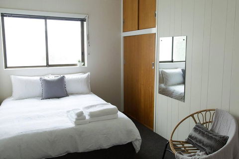 Two Bedroom Gem, Short Drive To MONA - Tourism Canberra 3