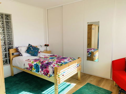 Two Dams Estate - Retreat & Relax - Tourism Canberra 3