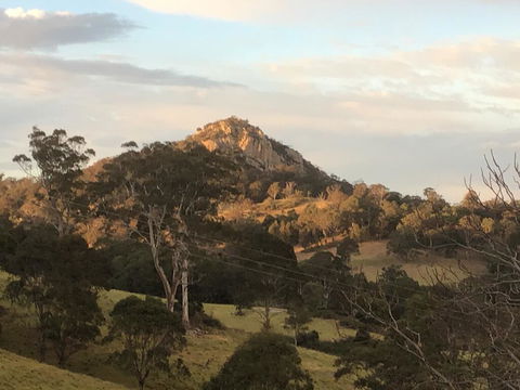 Two Story Bed And Breakfast - Tourism Canberra 3