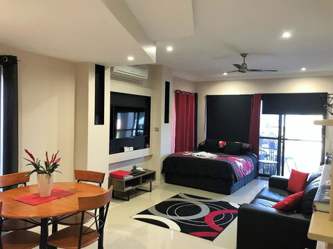 Ultra Modern Private Studio Room - Tourism Canberra 0