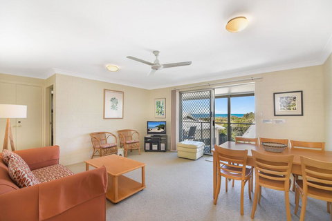 Unit 3 At 4 Pelican Street, Peregian Beach, Noosa Shire - Tourism Canberra 1