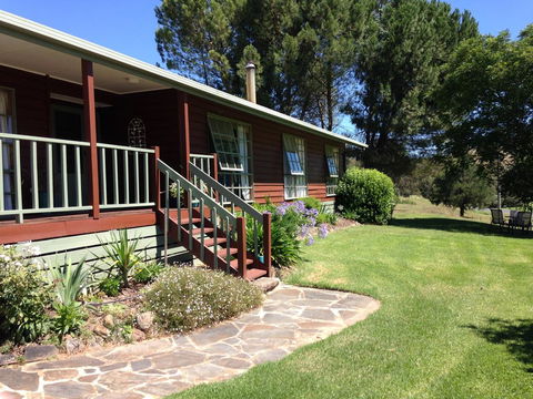 Upper Murray Cottages - Tourism Canberra 1