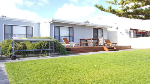 Vandy's Shack At Mount Dutton Bay - Ideal For Couples And Small Families - Tourism Canberra 1