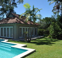 Villa Nirvana - Tourism Canberra