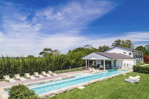 Villa St Helena - Tourism Canberra 1