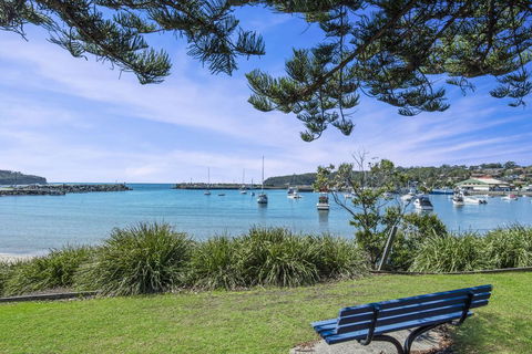 Village Drive 31 Ulladulla - Tourism Canberra 0