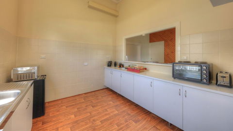 Village Stays Coldstream Gallery Apartment - Tourism Canberra 2