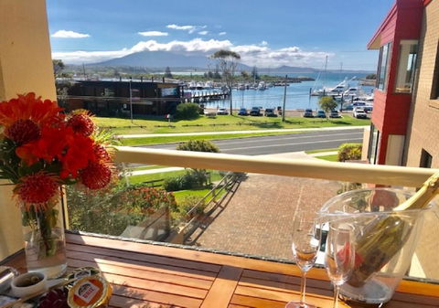 Vista Marina Penthouse #6 - Tourism Canberra 0
