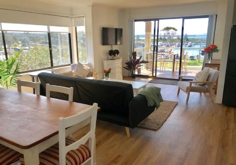 Vista Marina Penthouse #6 - Tourism Canberra 2
