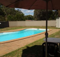 Wagon Wheel Motel  Units - Tourism Canberra
