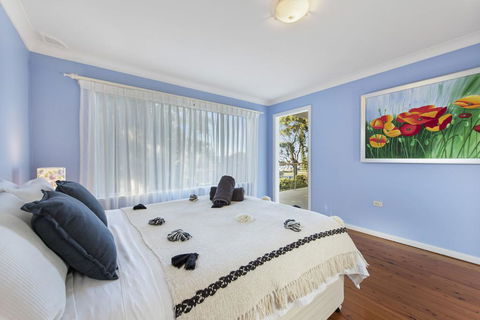 Wallace Street 18 - Linen Included Walk To Beach And Golf Club - Tourism Canberra 1