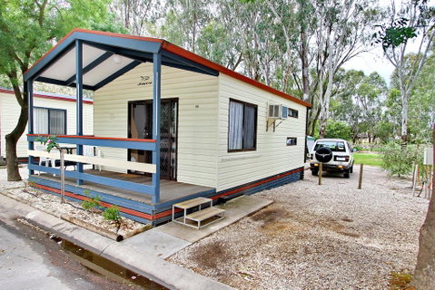 Wangaratta Caravan Park - Tourism Canberra 3