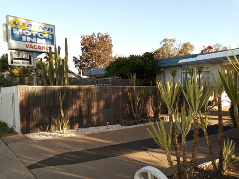 Warren Motor Inn - Tourism Canberra 0