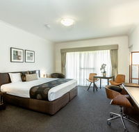 Blazing Stump Motel  Suites - Tourism Canberra