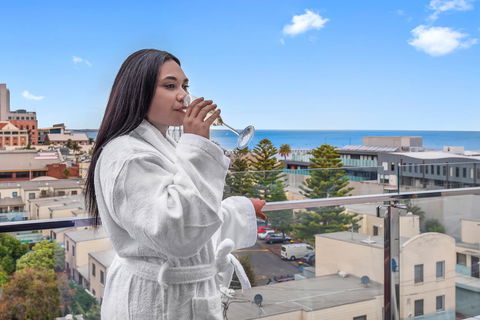 The Hamptons Apartments - Port Melbourne - Tourism Canberra 24