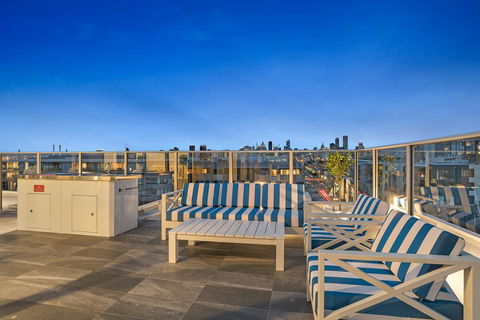 The Hamptons Apartments - Port Melbourne - Tourism Canberra 40