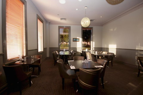 Mitchell River Tavern - Tourism Canberra 7