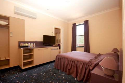 Mitchell River Tavern - Tourism Canberra 33