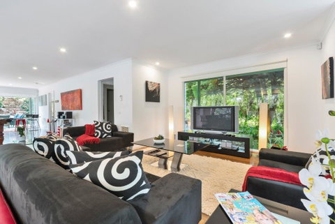 Moonah Woodlands Resort - Tourism Canberra 5