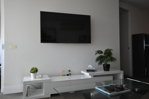 Society Accommodation - Tourism Canberra 9